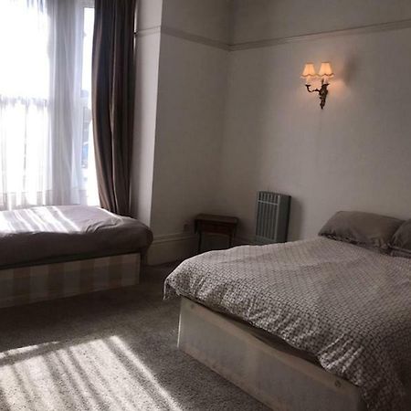 Bed and Breakfast Hamilton House Саутси Экстерьер фото