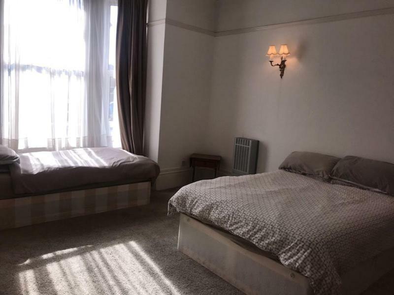 Bed and Breakfast Hamilton House Саутси Экстерьер фото